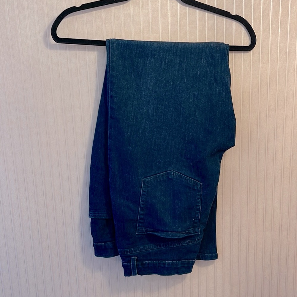 Gloria Vanderbilt jeans